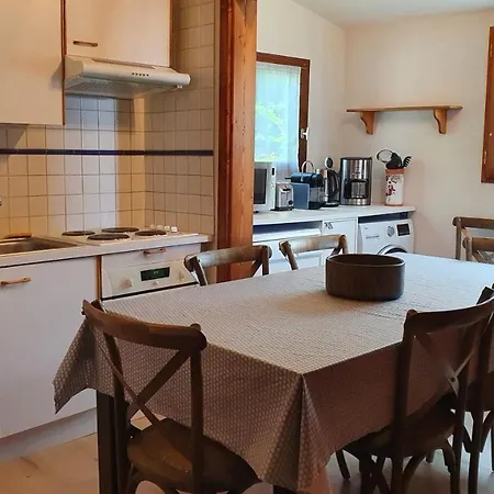 Les Sorbiers: Pyrenees Retreat With Garden And Access Eyne